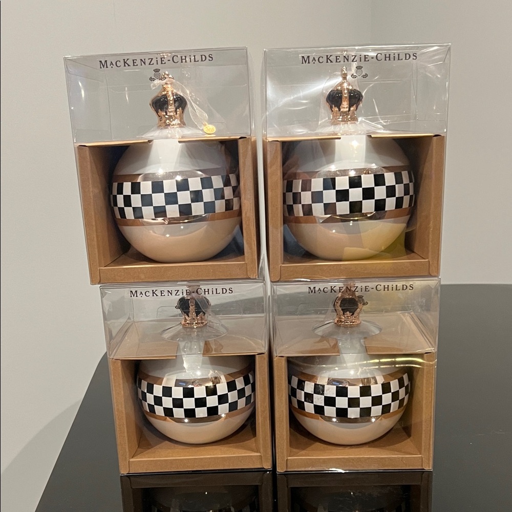🎉Host Pick🎉MacKenzie-Childs Set of 4 Jumbo Glass Ornaments
